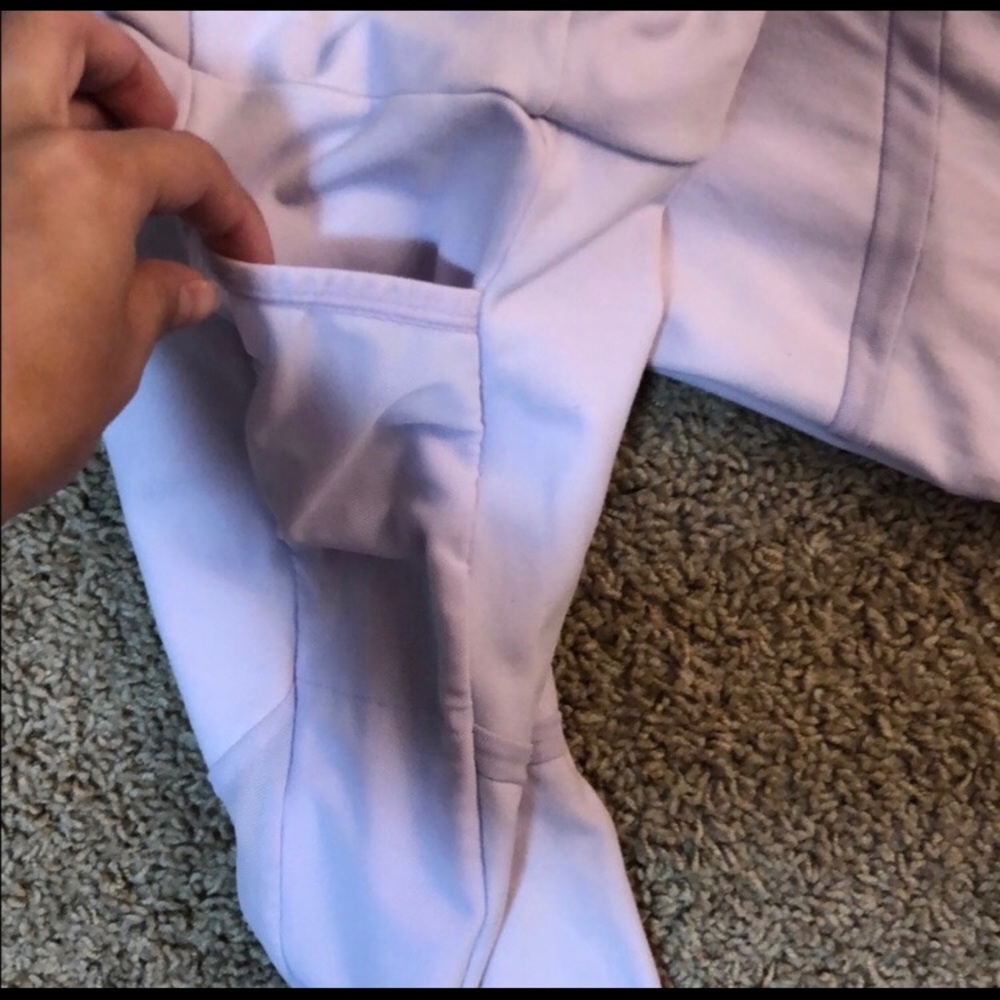 Gymshark lavender leggings with mesh details - Picture 5 of 6